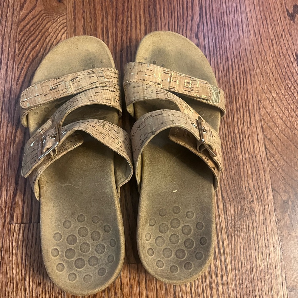 Vionic Tan Sandals Comfortable Slip-On Footwear